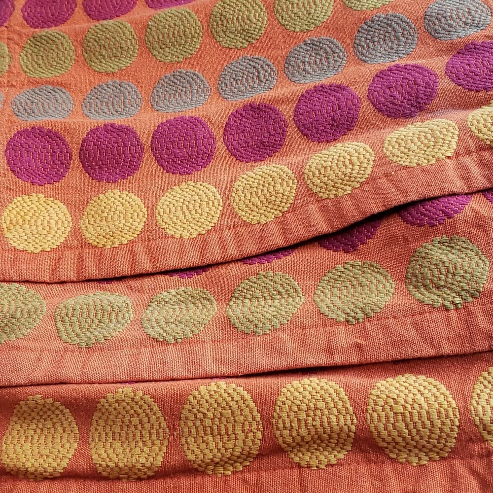 Crate & Barrel AVANTI Placemats Set of 4